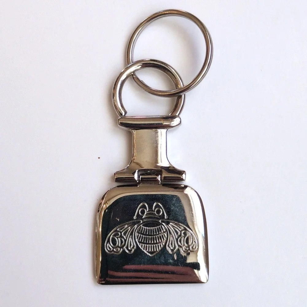 Patron Tequila Keychain Silver Metal Bee Logo Bottle Label Heavy Duty Keyring